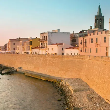 La Giara 招待所 阿尔盖罗